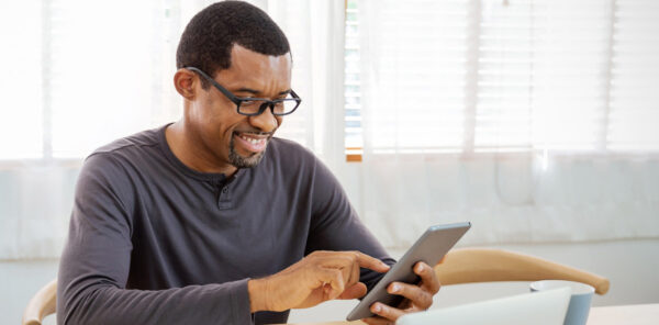 when-can-i-wash-my-hair-after-cataract-surgery-sharmina-khan