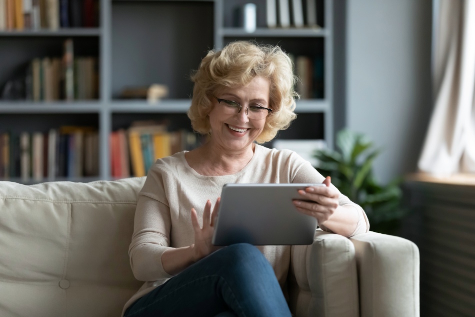 How Often Should You Get an check up for Presbyopia-Sharmina-Khan-London